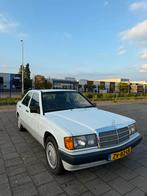 Mercedes-Benz 190-Serie 1.8 E U9 1991 Wit, Bluetooth, Achterwielaandrijving, Zwart, 4 cilinders