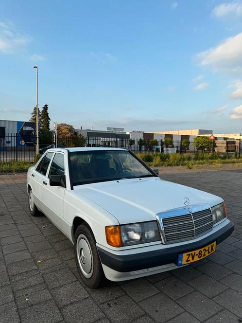Mercedes-Benz 190-Serie 1.8 E U9 1991 Wit, Auto's, Mercedes-Benz, Particulier, 190-Serie, Bluetooth, Benzine, Sedan, Handgeschakeld