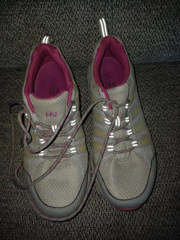 Human Nature Sportschoenen - Maat 41 beschikbaar voor biedingen