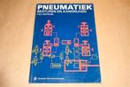 Pneumatiek — Besturen & Aandrijven [1981], Boeken, Techniek, Ophalen of Verzenden, Gelezen, Bouwkunde