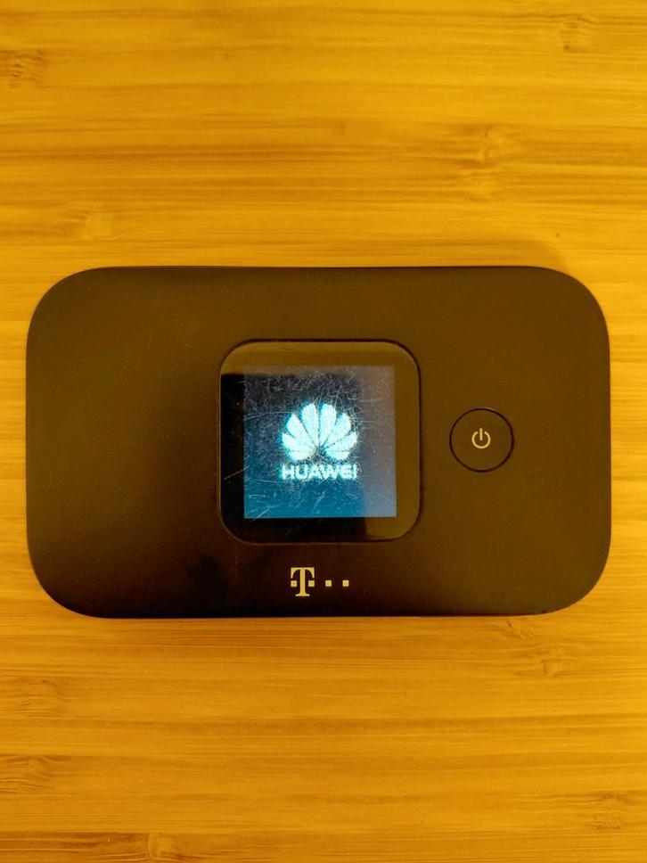 MOBILE  Wi-Fi Router Huawei E5577C, Computers en Software, Routers en Modems, Ophalen of Verzenden