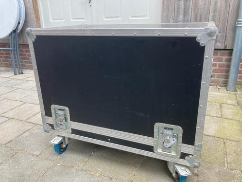 Flightcase op wielen, Muziek en Instrumenten, Behuizingen en Koffers, Gebruikt, Overige instrumenten, Flightcase, Ophalen