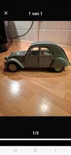 Citroën 2CV-6  en Citroën DS, Hobby en Vrije tijd, Modelauto's | 1:18, Ophalen of Verzenden, Zo goed als nieuw, Norev