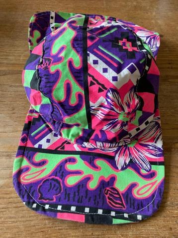 Vintage pet met flap in de nek (48) 100% katoen beschikbaar voor biedingen