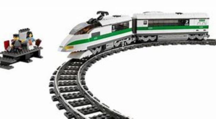 4511 Sneltrein uit 2003, Kinderen en Baby's, Speelgoed | Duplo en Lego, Zo goed als nieuw, Lego, Complete set, Ophalen of Verzenden