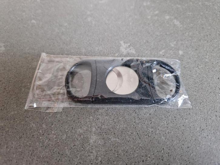 Sigarenknipper - Perfecte Snede, Verzamelen, Rookartikelen, Aanstekers en Luciferdoosjes, Gebruikt, Overige typen, Ophalen of Verzenden