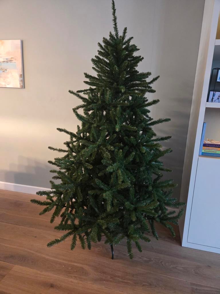 Kerstboom 185cm hoog, Diversen, Kerst, Ophalen, Zo goed als nieuw