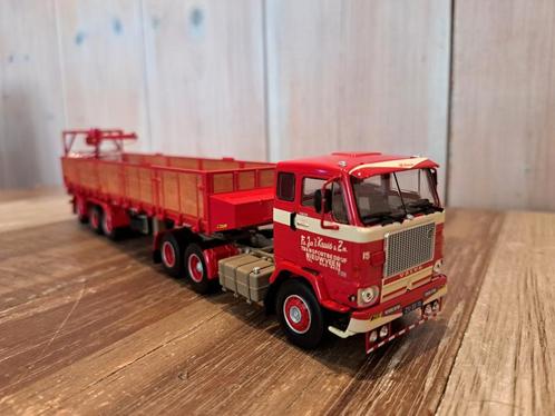 WSI Volvo F88 Van Fa. J. V 'T Kruis & ZN., Hobby en Vrije tijd, Modelauto's | 1:50, Nieuw, Bus of Vrachtwagen, Wsi, Ophalen of Verzenden