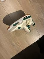Jordan 4 pine green maat 42, Ophalen of Verzenden, Zo goed als nieuw