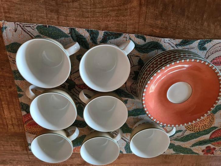 Kop en schotel villeroy & boch switch2 Gallo design, Huis en Inrichting, Keuken | Servies, Zo goed als nieuw, Kop(pen) en/of Schotel(s)