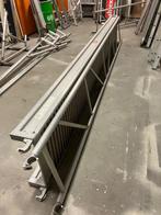 Loopbrug Altrex 440 cm met rugleuning, Ophalen, Zo goed als nieuw, Overige typen, 2 tot 5 meter