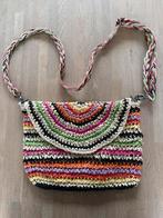 Bont gekleurde rieten dames tas., Sieraden, Tassen en Uiterlijk, Tassen | Damestassen, Ophalen of Verzenden, Zo goed als nieuw