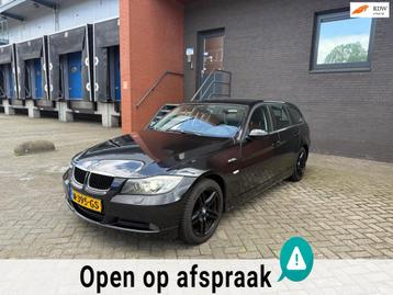 BMW 3-serie Touring 320i STOELVERWARMING/CRUISE/PDC/CLIMATRO beschikbaar voor biedingen