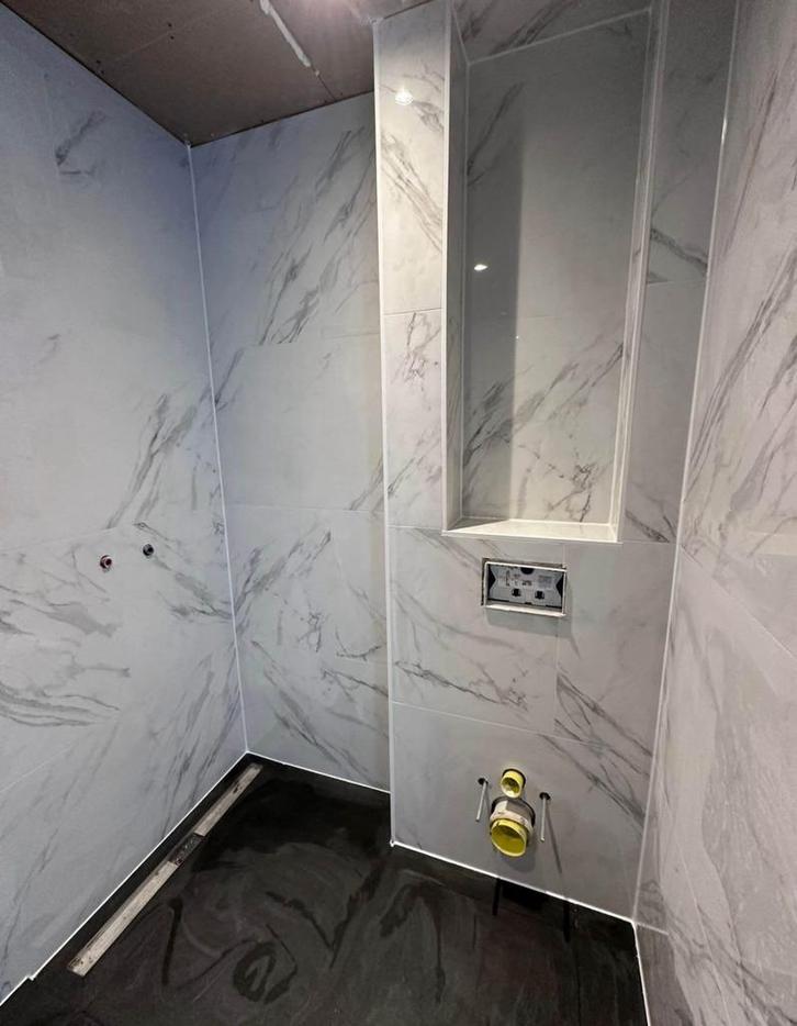 Grote korting op toilet renovatie, Huis en Inrichting, Badkamer | Complete badkamers, Verzenden