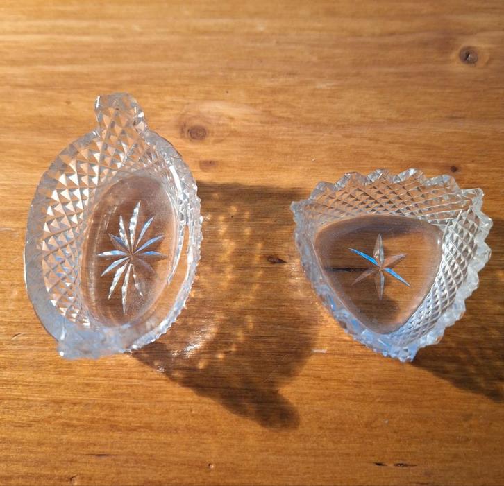 Antieke kristallen zoutvaatjes, geslepen, Antiek en Kunst, Antiek | Glas en Kristal, Ophalen of Verzenden