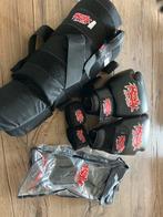 Zgan kickboksset voor kinderen voor lengte 1.40 tot 1.70 m, Sport en Fitness, Vechtsporten en Zelfverdediging, Overige, Vechtsportbescherming