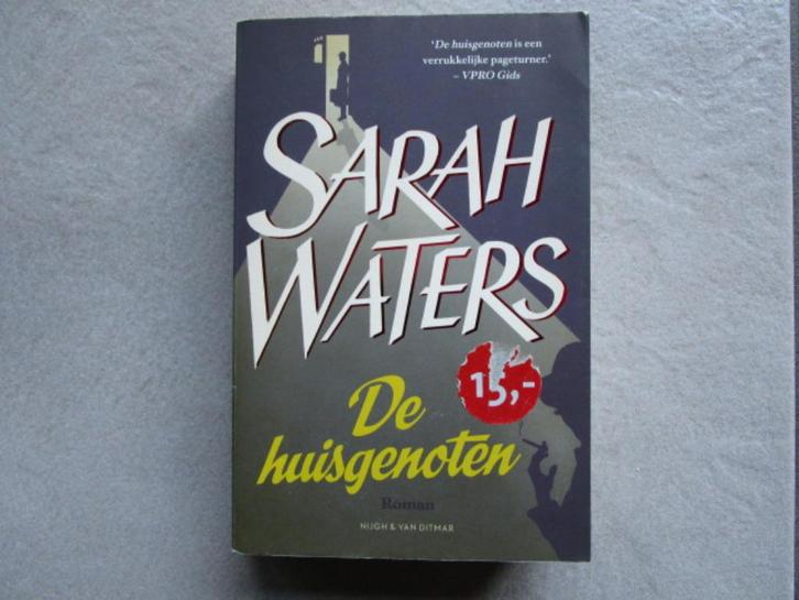 SARAH WATERS : De huisgenoten, Boeken, Romans, Zo goed als nieuw, Ophalen of Verzenden