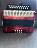 Hohner Erica Diatonische accordeon , 2 korig,  trekzak, Muziek en Instrumenten, Accordeons, Knopaccordeon, Zo goed als nieuw, Ophalen