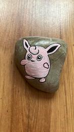 Beschilderde steen pokemon, Ophalen of Verzenden, Zo goed als nieuw