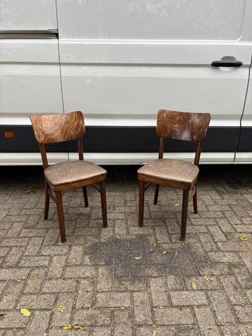 Partij bruincafe / horecastoelen 26 stuks beschikbaar voor biedingen
