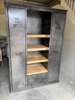 Industriële locker kast, Ophalen, Zo goed als nieuw