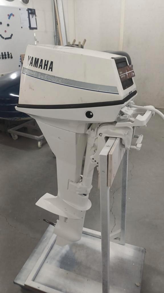 High Trust yamaha 9.9 4 takt, Watersport en Boten, Bootonderdelen, Zo goed als nieuw, Ophalen of Verzenden