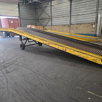 Laadbrug 10Ton MechTech beschikbaar voor biedingen