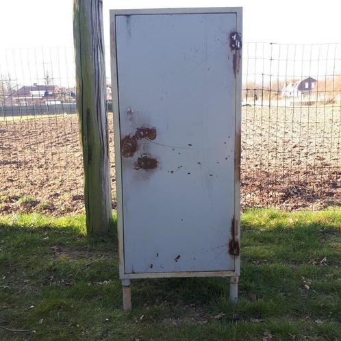 Stalen kast, Huis en Inrichting, Kasten | Lockerkasten, Ophalen
