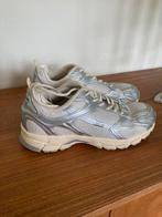 Mercer Amsterdam sneakers 39 zilver wit, Kleding | Dames, Wit, Ophalen of Verzenden, Mercer Amsterdam, Sneakers of Gympen