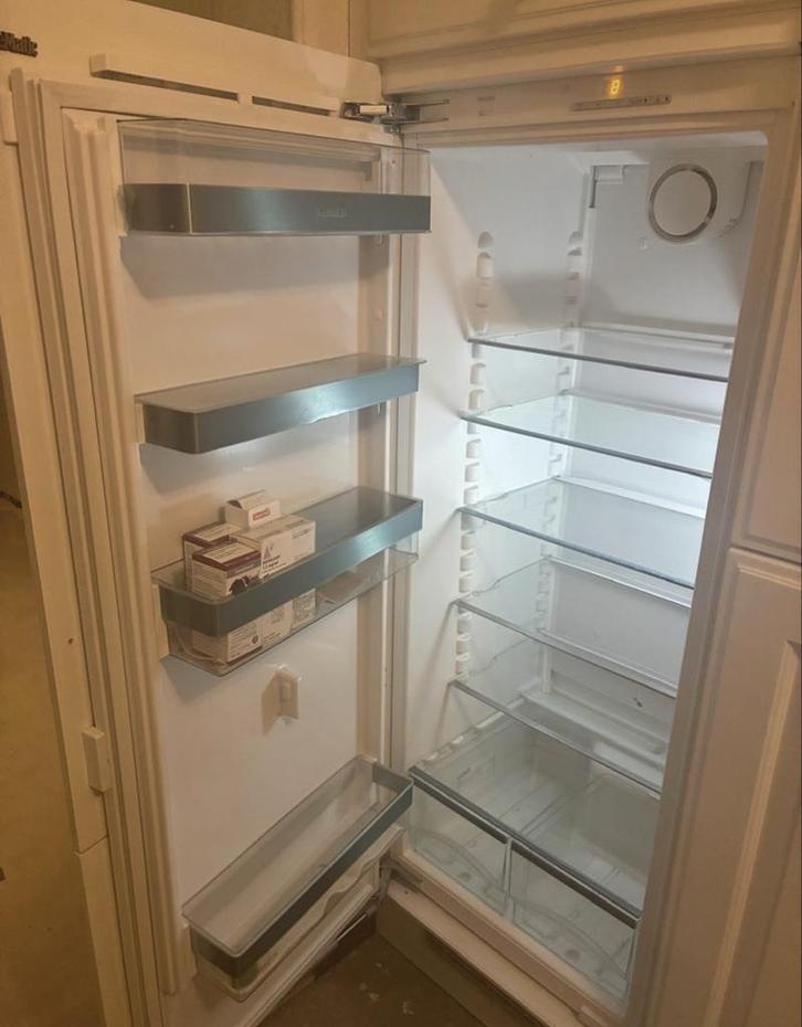 Miele inbouw koelkast - perfecte staat - no frost, Witgoed en Apparatuur, Koelkasten en IJskasten, Zo goed als nieuw, Zonder vriesvak