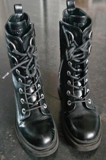 Esprit leren laarzen maat 35 beschikbaar voor biedingen