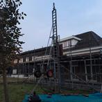 Complete grote bouwsteiger met veel toebehoren en bouwlift, Doe-het-zelf en Verbouw, Steigers, Ophalen, Gebruikt, Gevelsteiger