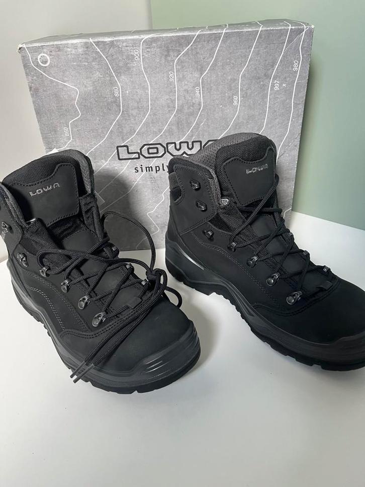 Nieuwe Lowa veiligheidsschoenen 43, Doe-het-zelf en Verbouw, Veiligheidskleding, Zo goed als nieuw, Ophalen of Verzenden