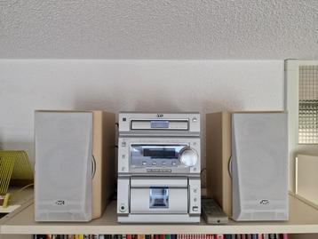 JVC UX-P5R Micro component system moet zsm weg beschikbaar voor biedingen