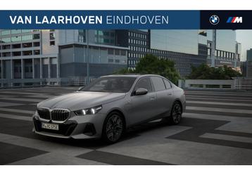 BMW 5 Serie 530e M Sport Automaat / Panoramadak / Adaptieve  beschikbaar voor biedingen