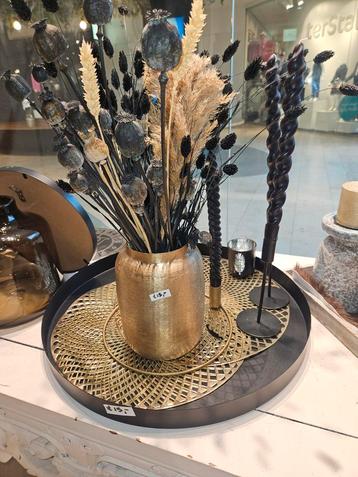 Woon decoratie  beschikbaar voor biedingen