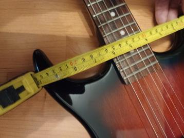  Altamira elektrische gitaar  beschikbaar voor biedingen