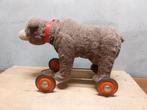 Vintage pluche beer op wielen – jaren 50/60 – glazen ogen, Antiek en Kunst, Antiek | Speelgoed, Ophalen of Verzenden