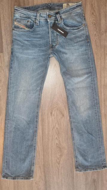 - NIEUWE - Diesel LARKEE W29 L30 * 29x30 - straight - #D2620 beschikbaar voor biedingen
