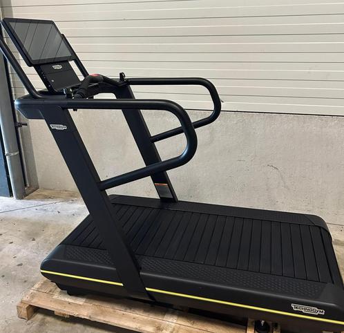 Technogym Skillrun 5000 Loopband Skill Run Unity 3.0 LIVE, Sport en Fitness, Fitnessmaterialen, Overige typen, Ophalen of Verzenden