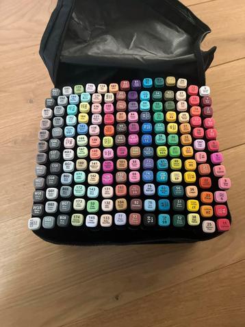 168 Markers - Alle Kleuren! beschikbaar voor biedingen