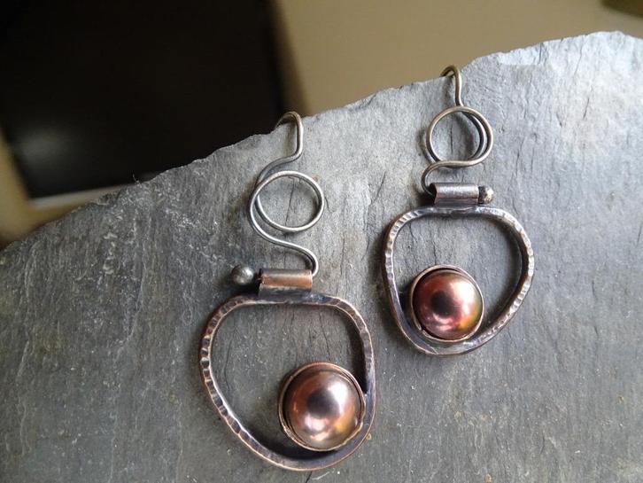 Oorbellen met zwarte parels, Sieraden, Tassen en Uiterlijk, Oorbellen, Nieuw, Hangers, Overige materialen, Zwart, Met edelsteen