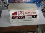 VRACHTWAGEN the spirit of londen BEEFEATER, Hobby en Vrije tijd, Modelauto's | 1:50, Ophalen of Verzenden, Nieuw, Bus of Vrachtwagen