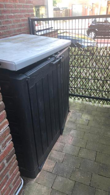 Opbergkist / opbergkast voor ruin. Grijs / zwart beschikbaar voor biedingen