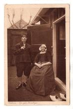 Nunspeet Veluwe Op zijn zondags Klederdracht, Verzamelen, Ansichtkaarten | Nederland, Verzenden, 1920 tot 1940, Ongelopen, Gelderland