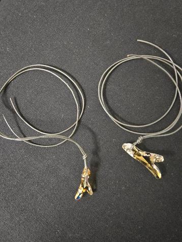 SlNieuwe Swarovski Koraalhangers (twee takjes) te koop beschikbaar voor biedingen