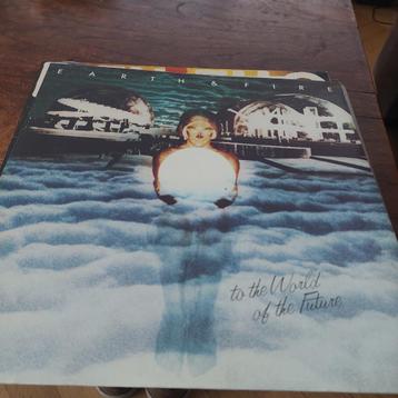 Drie LPs Earth and Fire beschikbaar voor biedingen