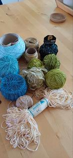 diverse brei en haakgarens dun synthetisch, Hobby en Vrije tijd, Breien en Haken, Ophalen of Verzenden, Gebruikt, Breien of Haken