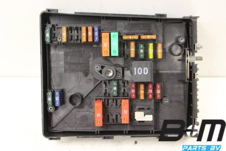 Zekeringkast in motorruimte Volkswagen Golf 6 Plus, Auto-onderdelen, Elektronica en Kabels, Gebruikt