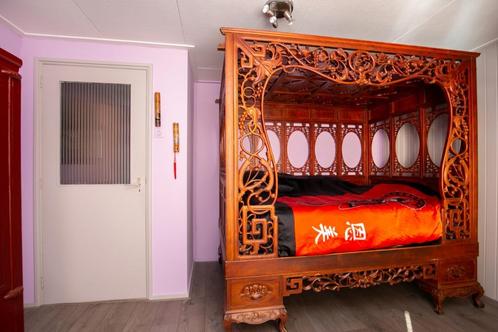 geweldig mooi antiek chinees bruidbed, Antiek en Kunst, Antiek | Meubels | Bedden, Ophalen